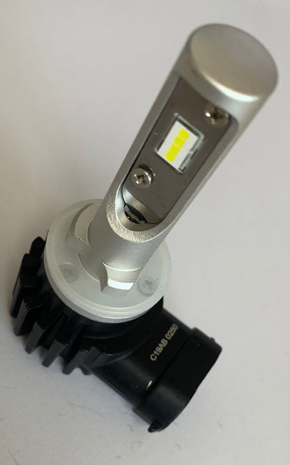 880 / 881 / 886 / H27W/2 /  PGJ13  LED 4800LM 2 Stk.