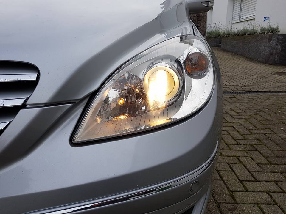 MERCEDES B-Klasse (W246) 246, 245G ab 2011-2018  LED Upgrade-Set mit Halogen-Scheinwerfer